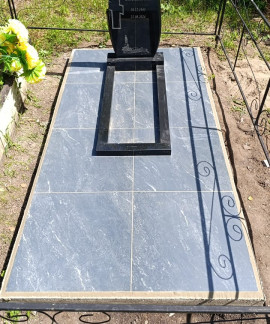 Благоустройство могилы 1